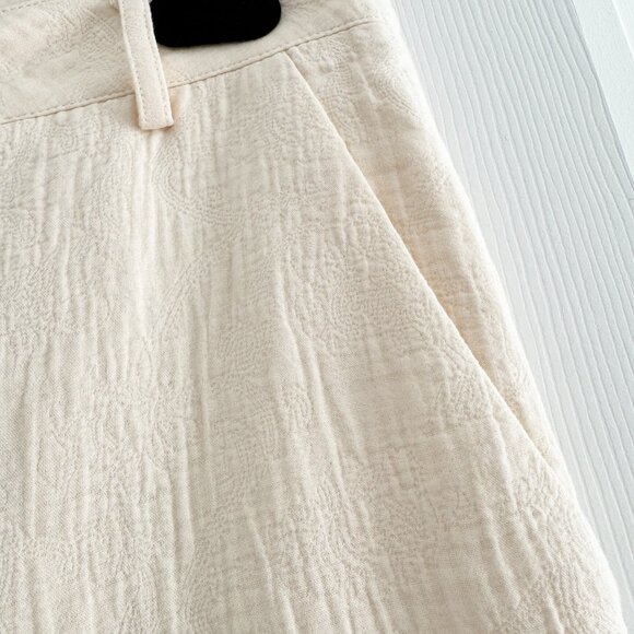 Vanessa Bruno embroidered cropped ivory pants, size 36. Fits like a size 2 - Picture 5 of 11